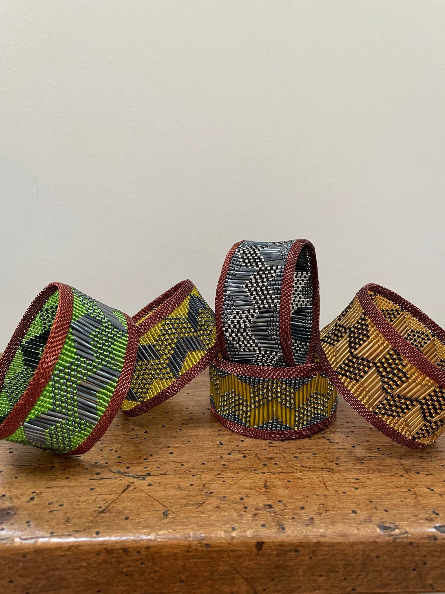 Woven copper and glass beads bracelet medium - Natalia Willmott