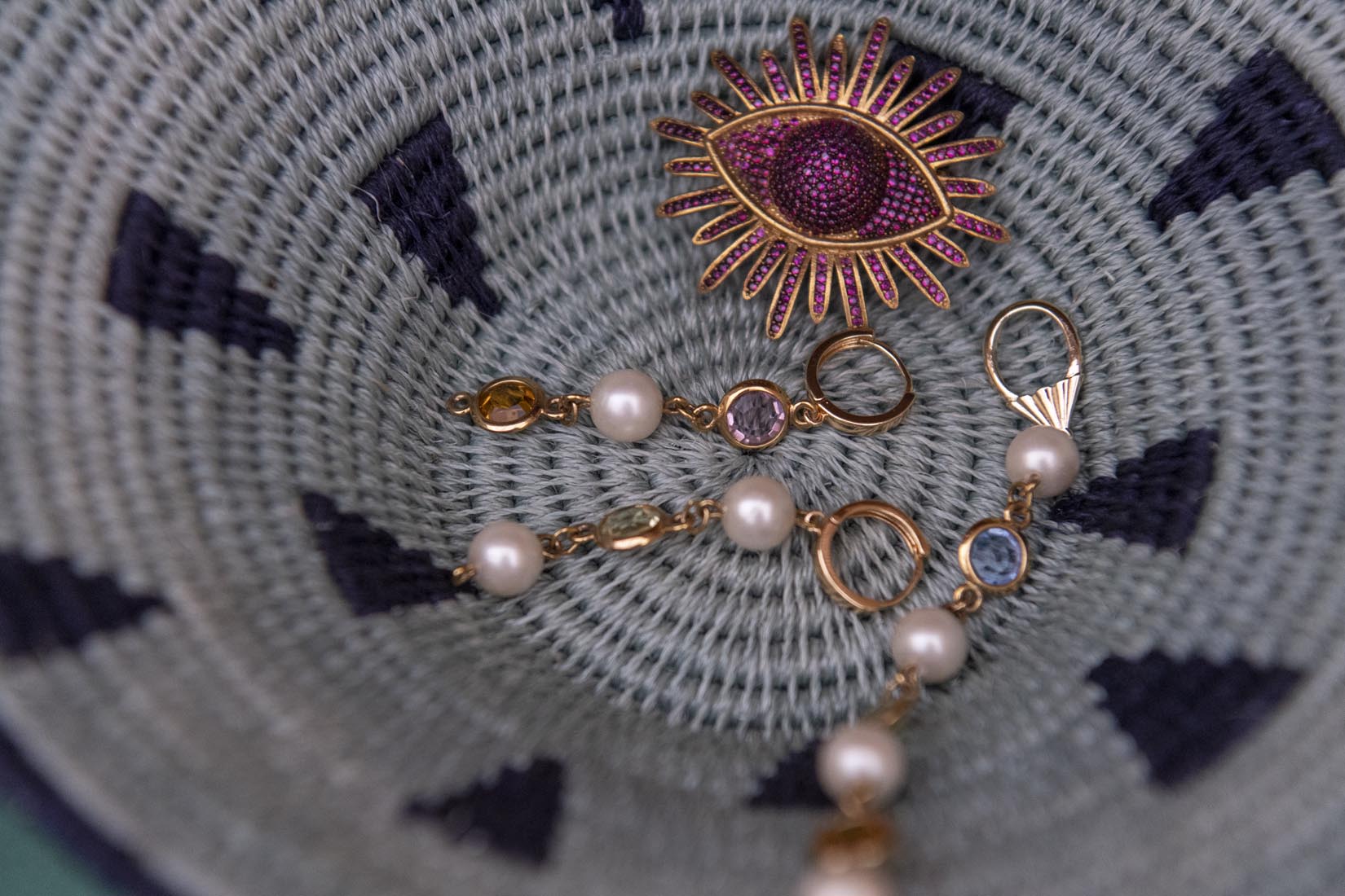 Zirconia brooch - Natalia Willmott