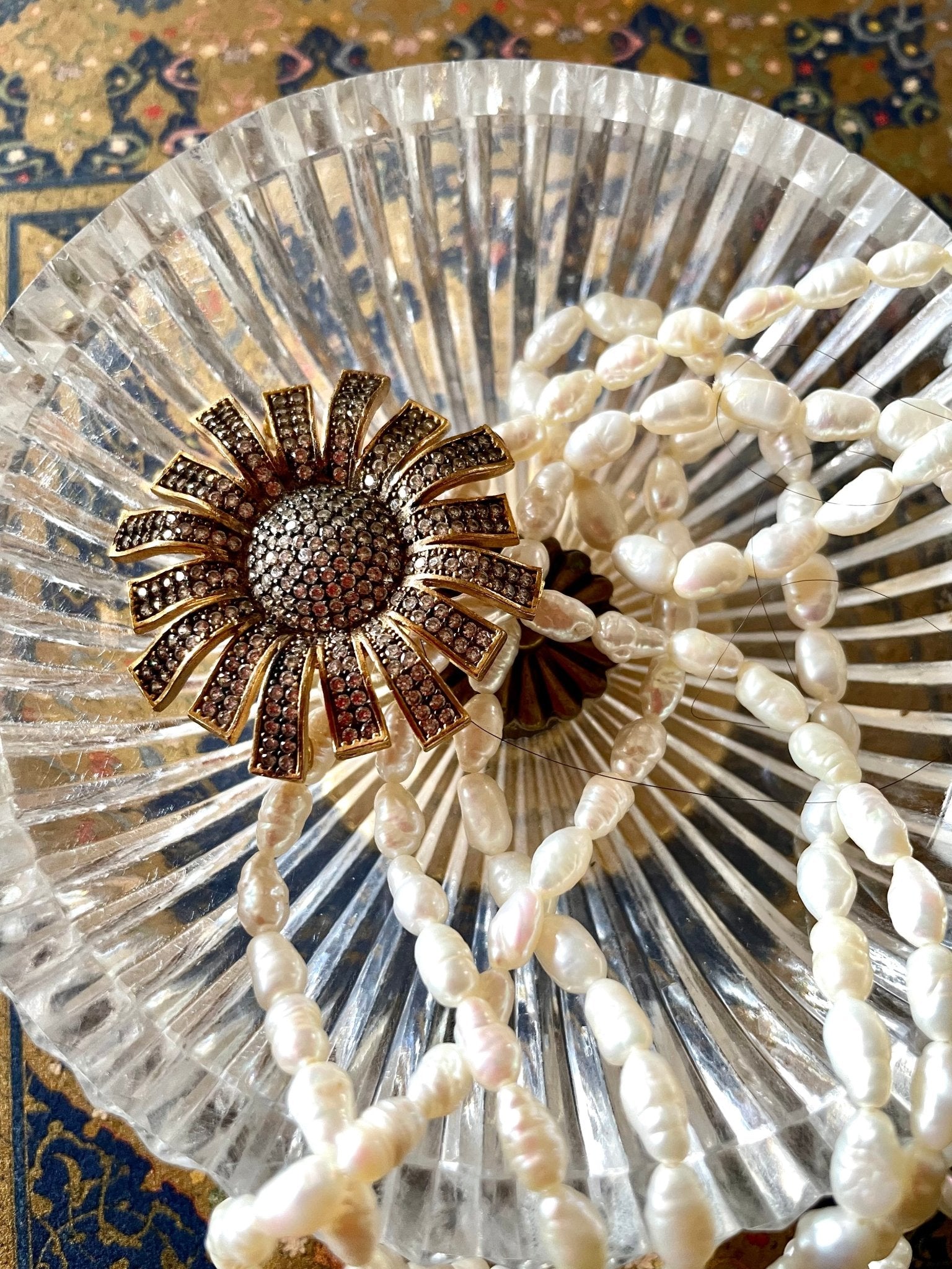 Zirconia brooch - Natalia Willmott