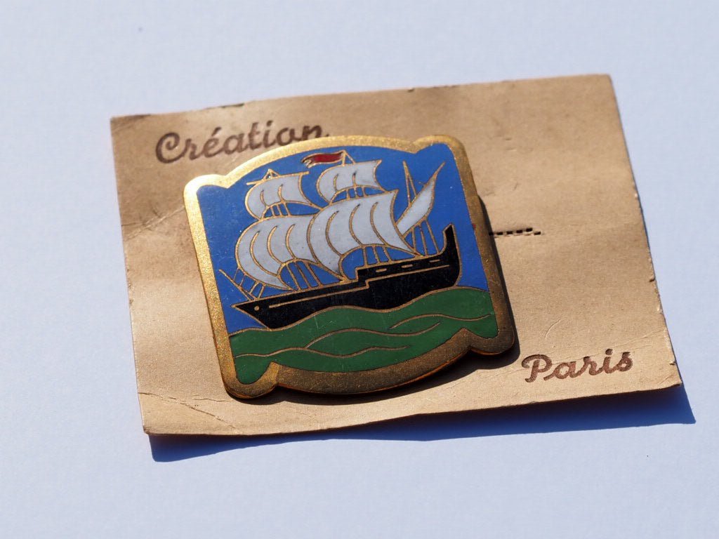 30’s enamel ship brooch pin - Natalia Willmott