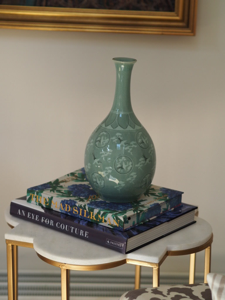 Pear-Shaped Celadon Vase with Thousand Cranes - Natalia Willmott