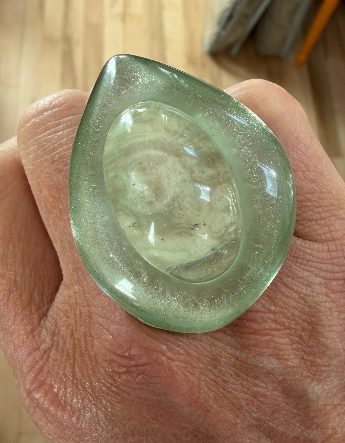 Adjustable ring “Alpha "basil green by Dominique Denaive - Natalia Willmott
