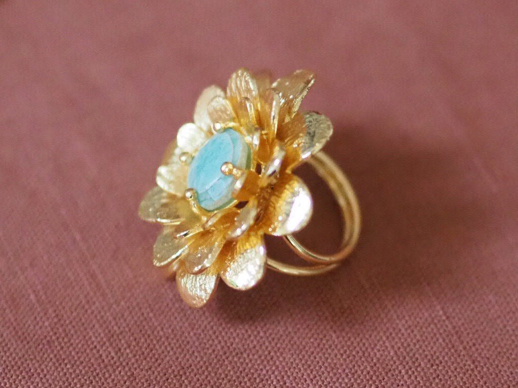 Adjustable ring “Camelia " - Natalia Willmott