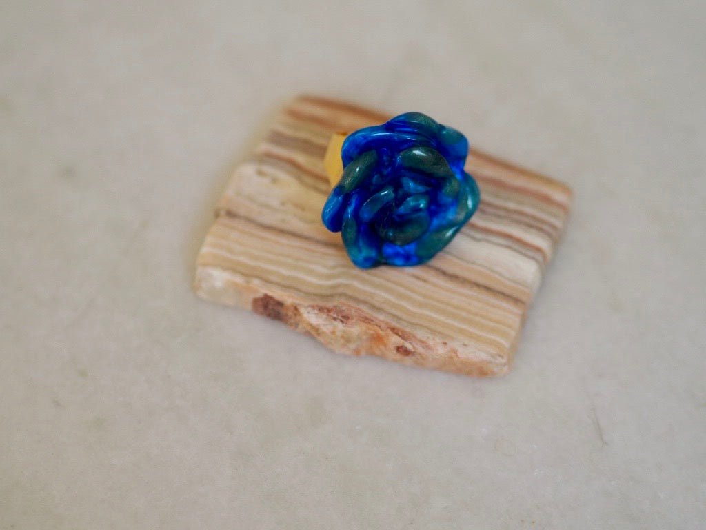 Adjustable ring “Leonora " thunder by Dominique Denaive - Natalia Willmott