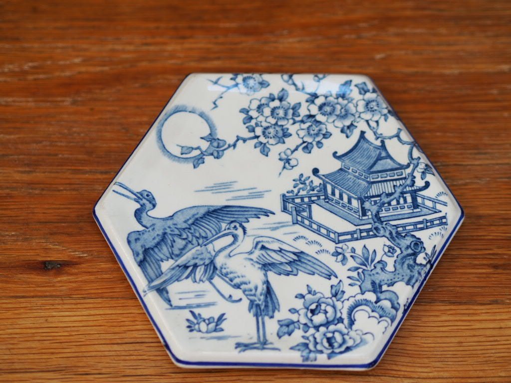 Antique blue and white ceramic teapot stand - Natalia Willmott