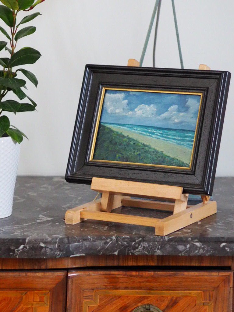 At the seaside painting - Natalia Willmott