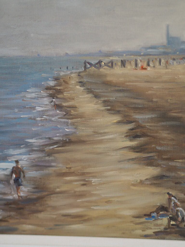 Beach walk by Allen Smith - Natalia Willmott