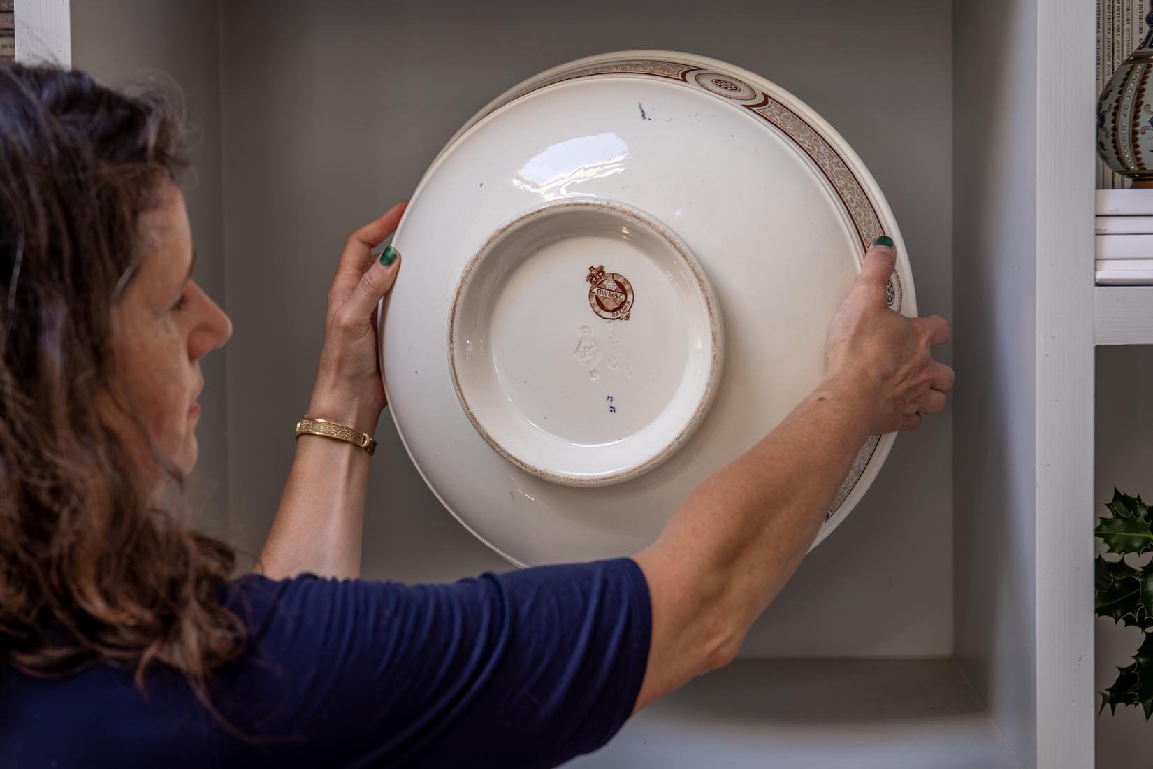 Brown-Westhead, Moore & Co. “Dagmar” Wash Bowl - Natalia Willmott