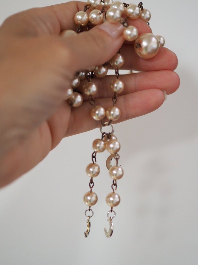 Celestial rose pearls earrings and necklace - Natalia Willmott