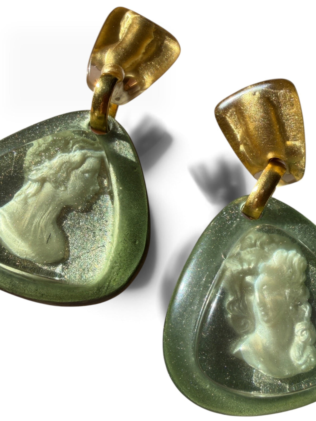 Clip on earrings "Deli" Basil green cameo - Natalia Willmott