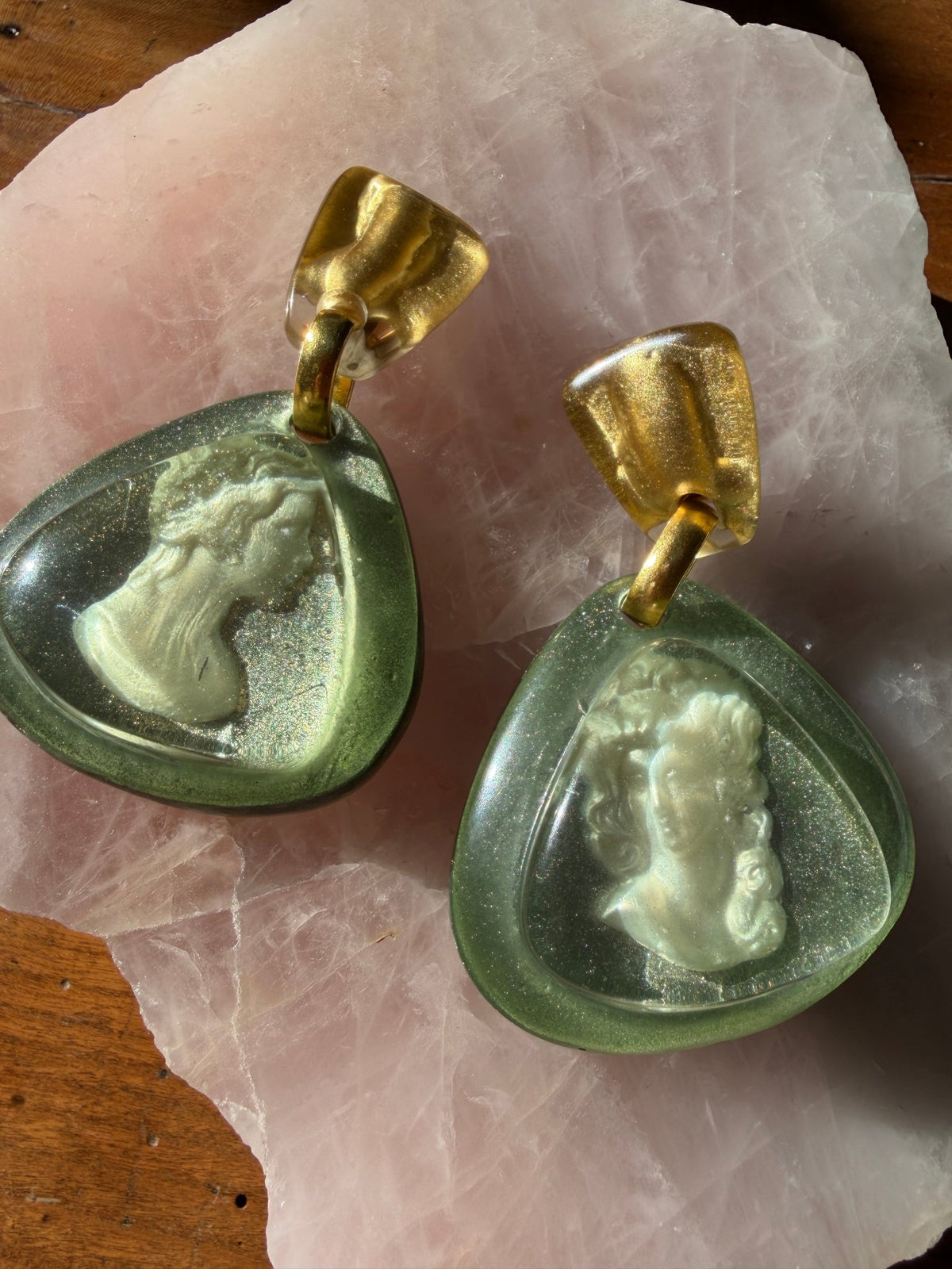 Clip on earrings "Deli" Basil green cameo - Natalia Willmott