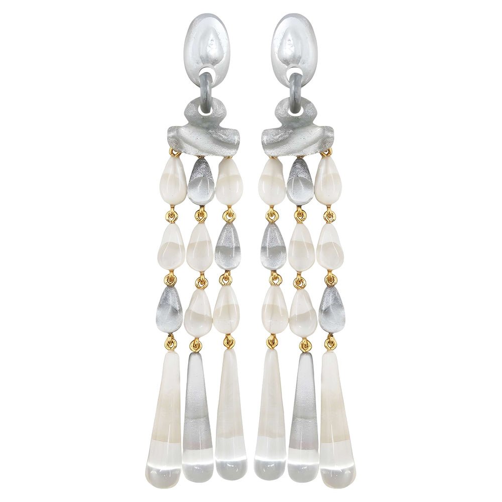 Clip on earrings "long" Nikki mother of pearl - Natalia Willmott