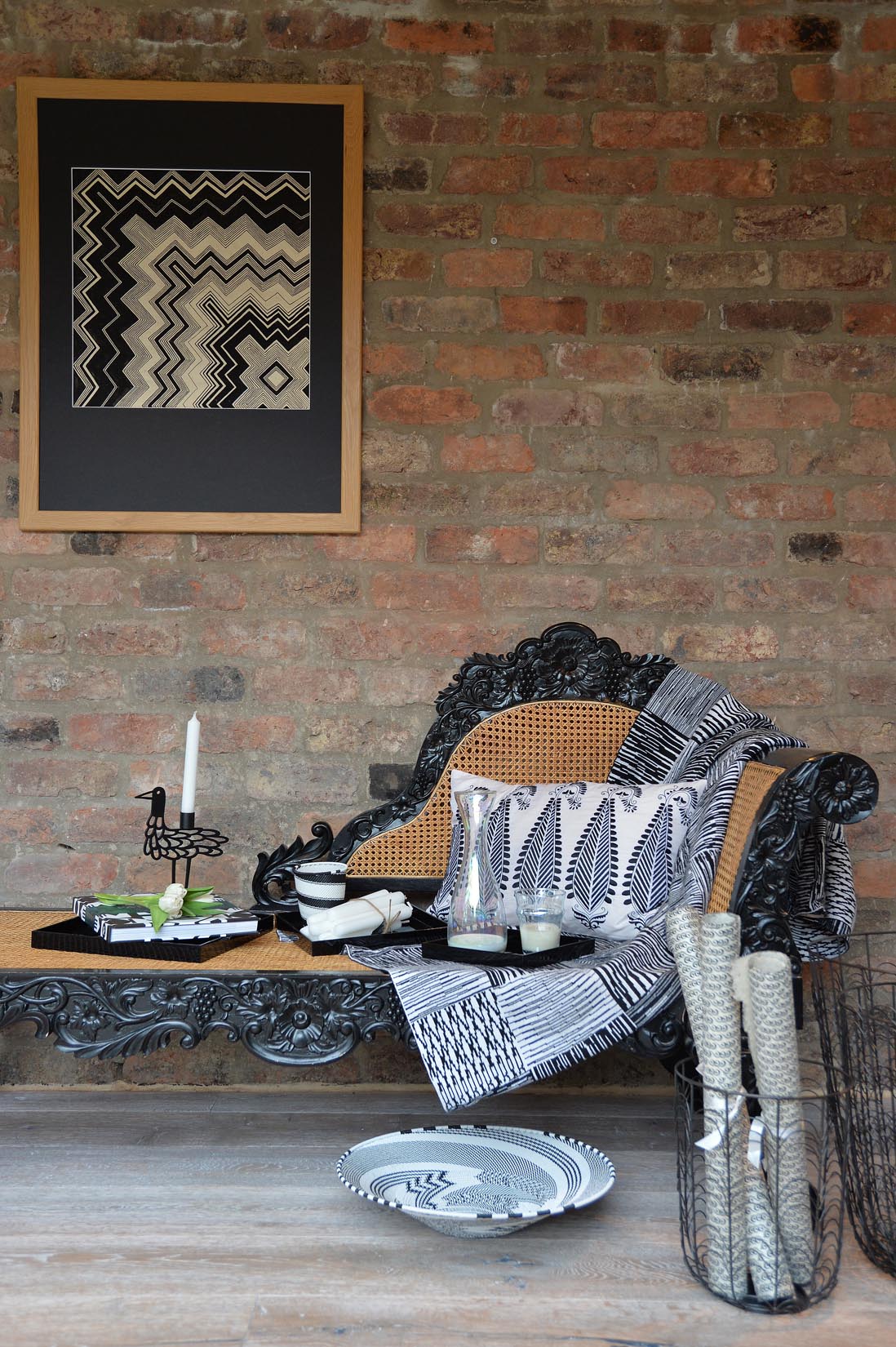 Cushion with paisley design - Natalia Willmott