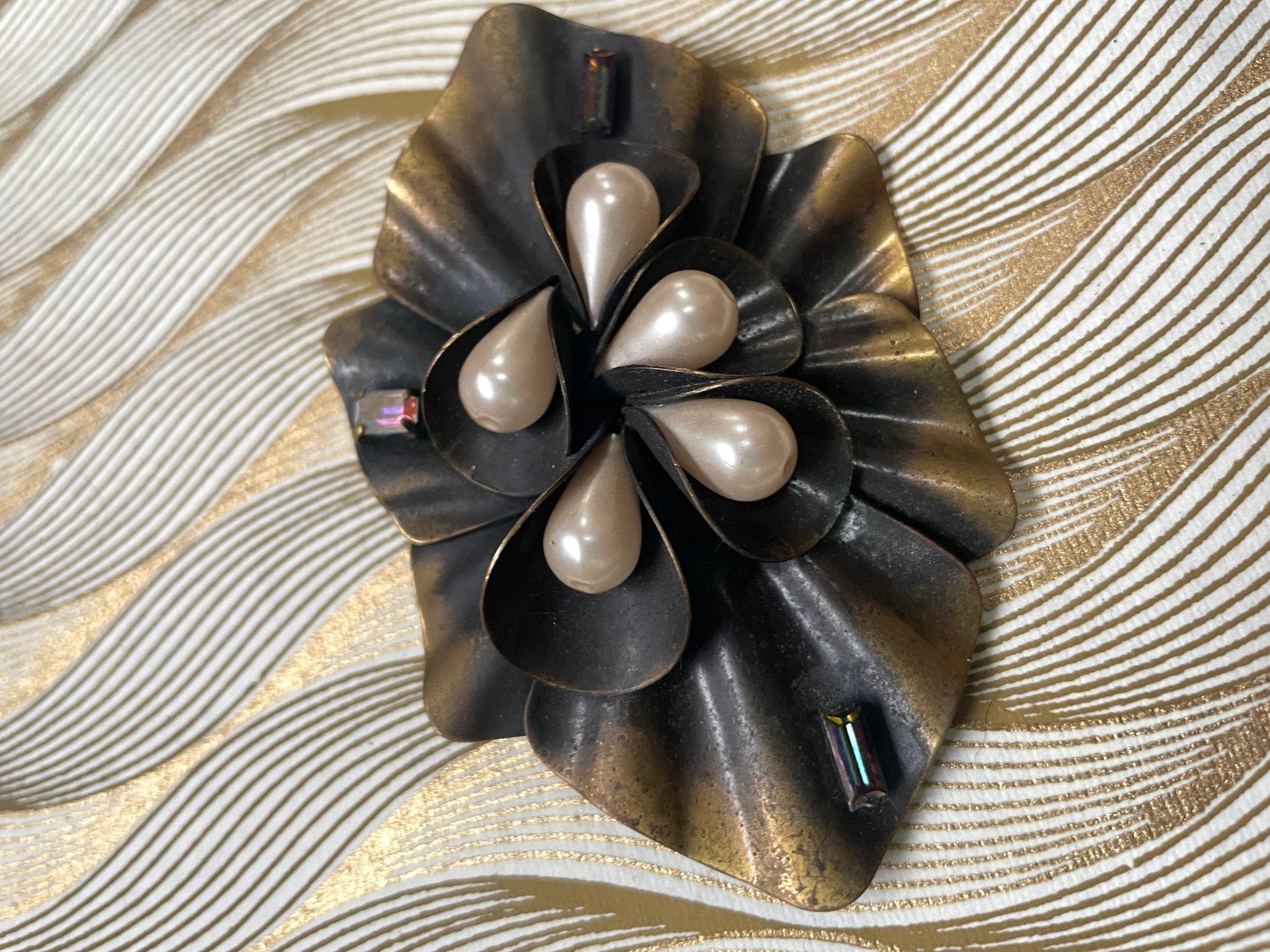 David Grau Bronze - Tone Faux Pearl & Rhinestone Clip - On Earrings with Matching Brooch - Natalia Willmott