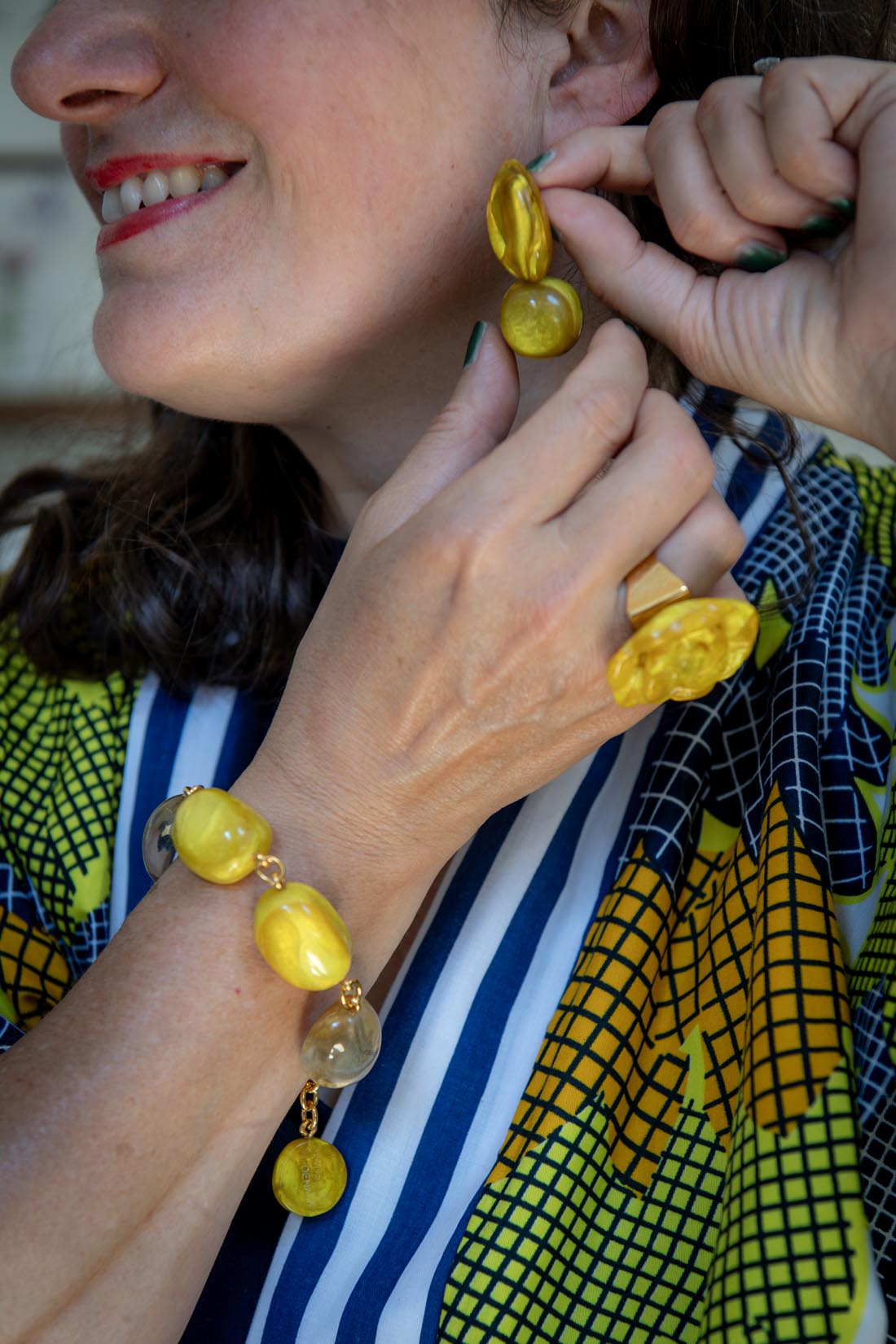 Drop earrings "Clementina" light of the sun yellow by Dominique Denaive - Natalia Willmott