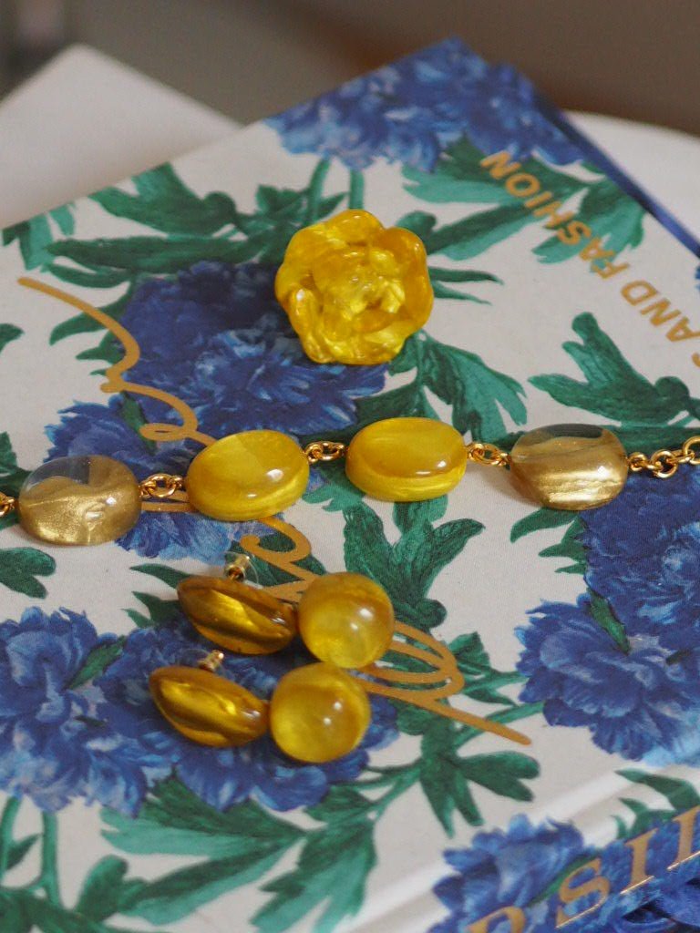 Drop earrings "Clementina" light of the sun yellow by Dominique Denaive - Natalia Willmott