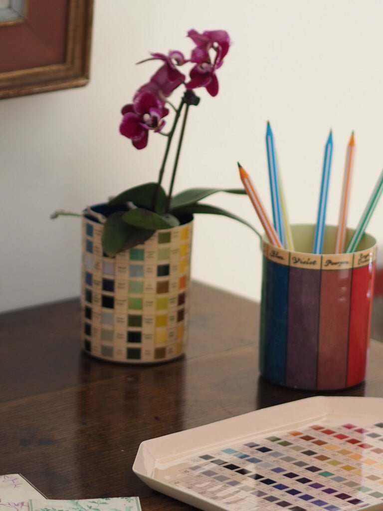 Enamel Everything Pot - Werner's Nomenclature of Colours - Natalia Willmott