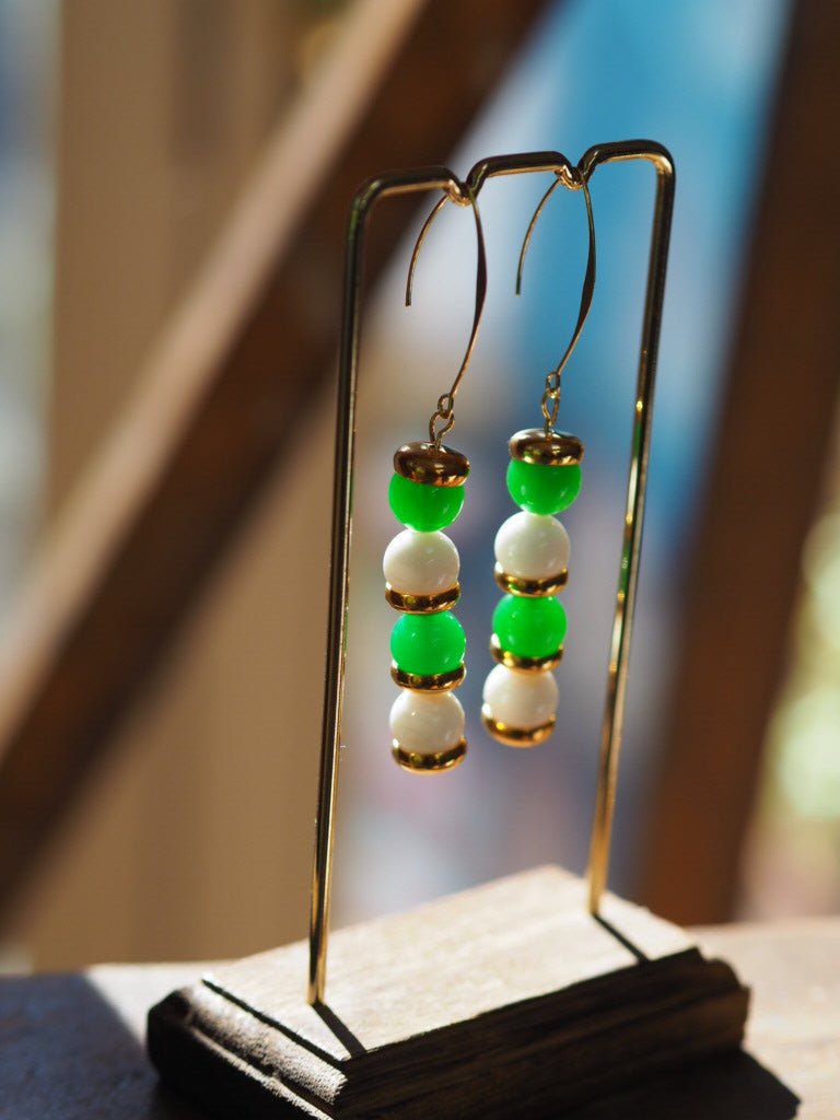 Green and white earrings - Natalia Willmott