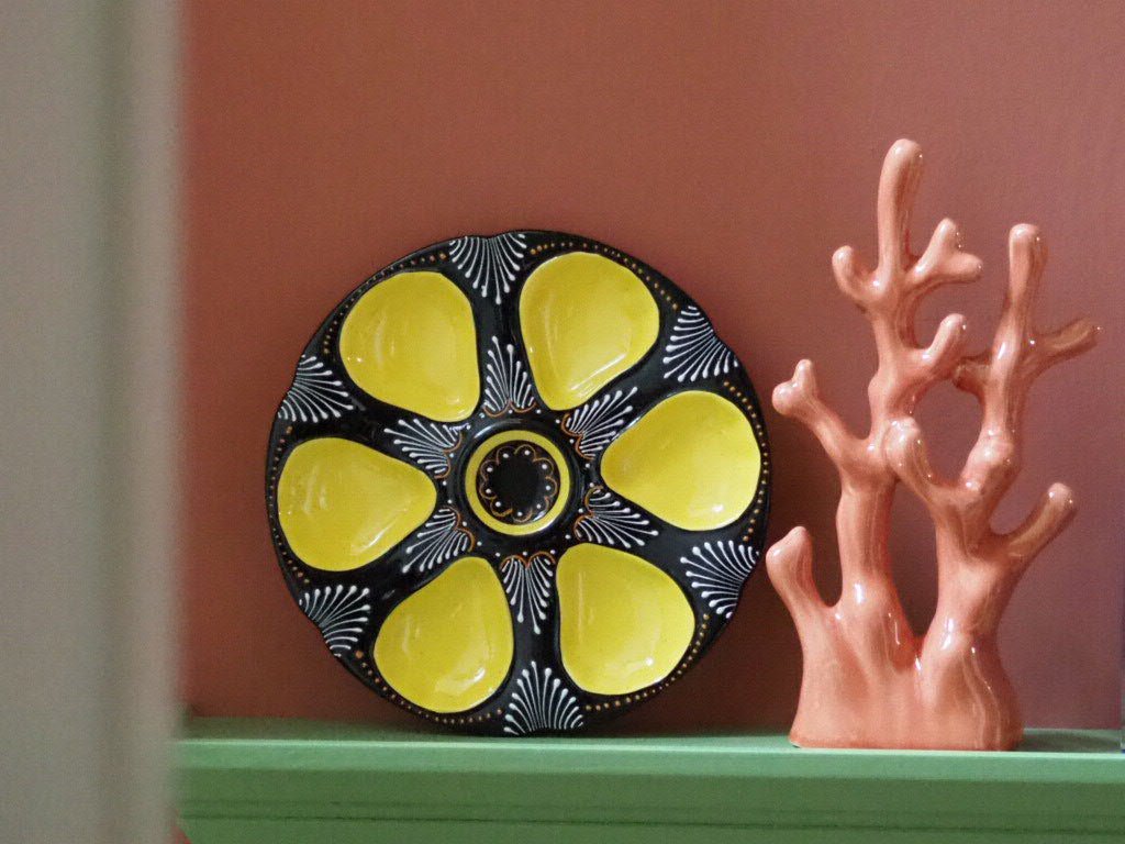 Henriot Quimper Oyster Plate – Hand - Painted Breton Faience in Sunshine Yellow - Natalia Willmott