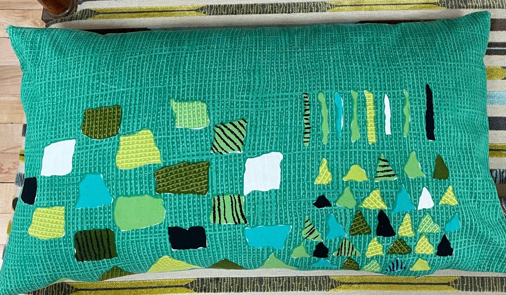 "Louviers" Green French fifties cushion - Natalia Willmott