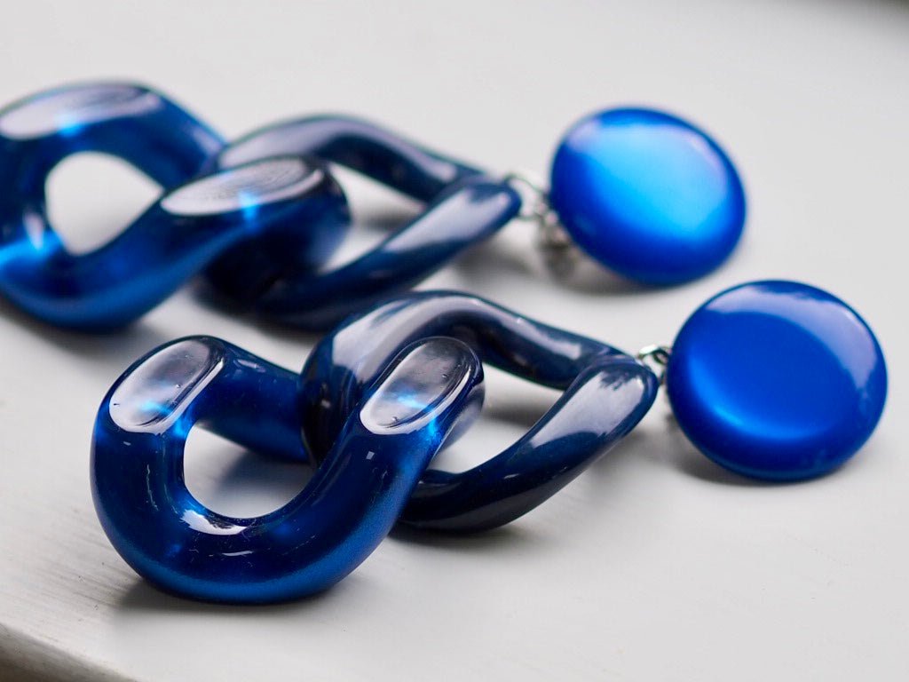 Maillon electric blue clip on earrings - Natalia Willmott