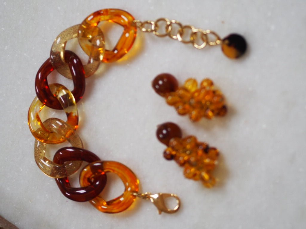 Maillon Honey - Natalia Willmott