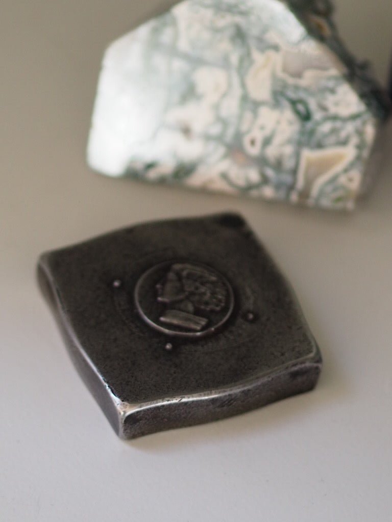 Matrice (steel die) Jeunesse et Sport - Natalia Willmott