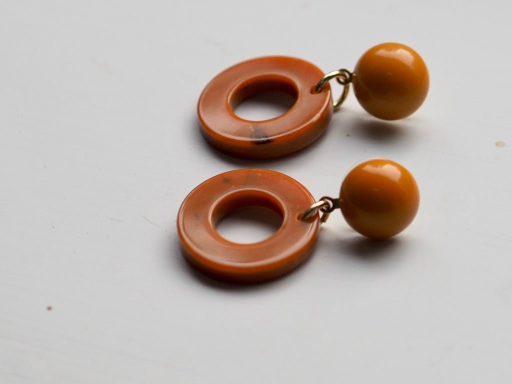 mini hoop caramel round earrings - Natalia Willmott