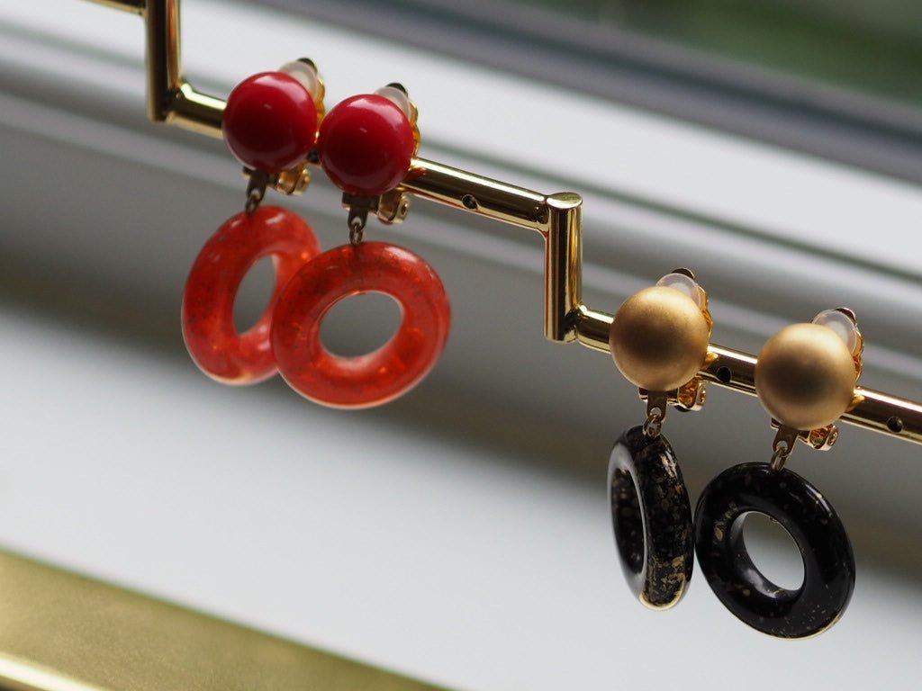 mini hoop red/orange round clip on earrings - Natalia Willmott