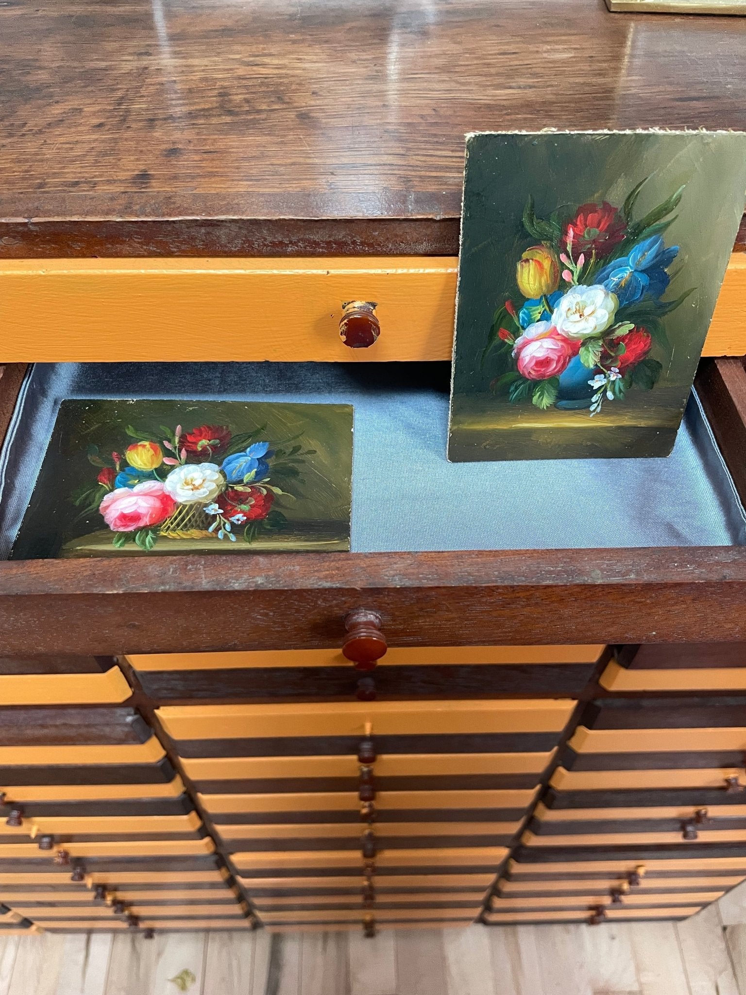 Oil painting 'floral still life" - Natalia Willmott