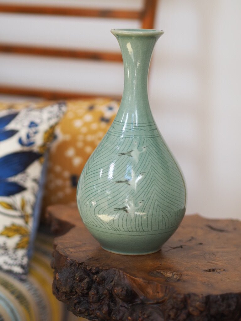 Pear - Shaped Celadon Vase with three Flying cranes - Natalia Willmott