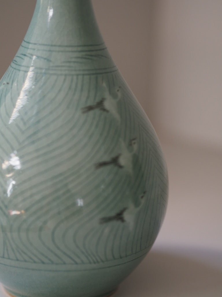 Pear - Shaped Celadon Vase with three Flying cranes - Natalia Willmott