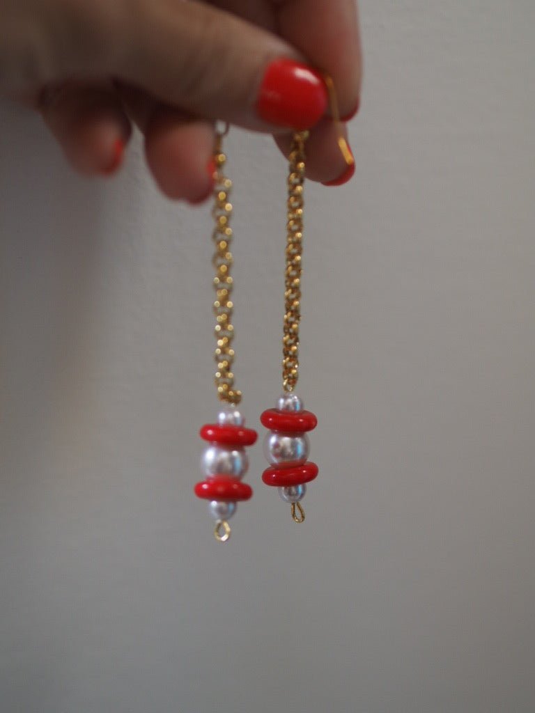 Pearl and red bead gold plate necklace and earrings - Natalia Willmott