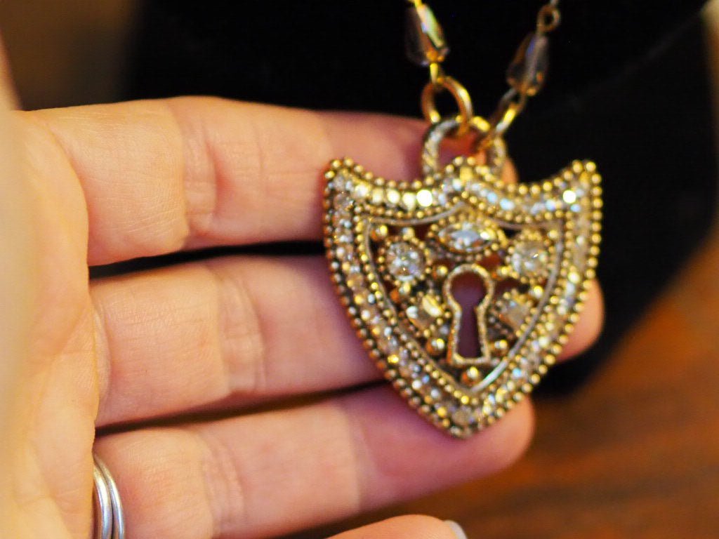 Poggi Key vintage necklace - Natalia Willmott