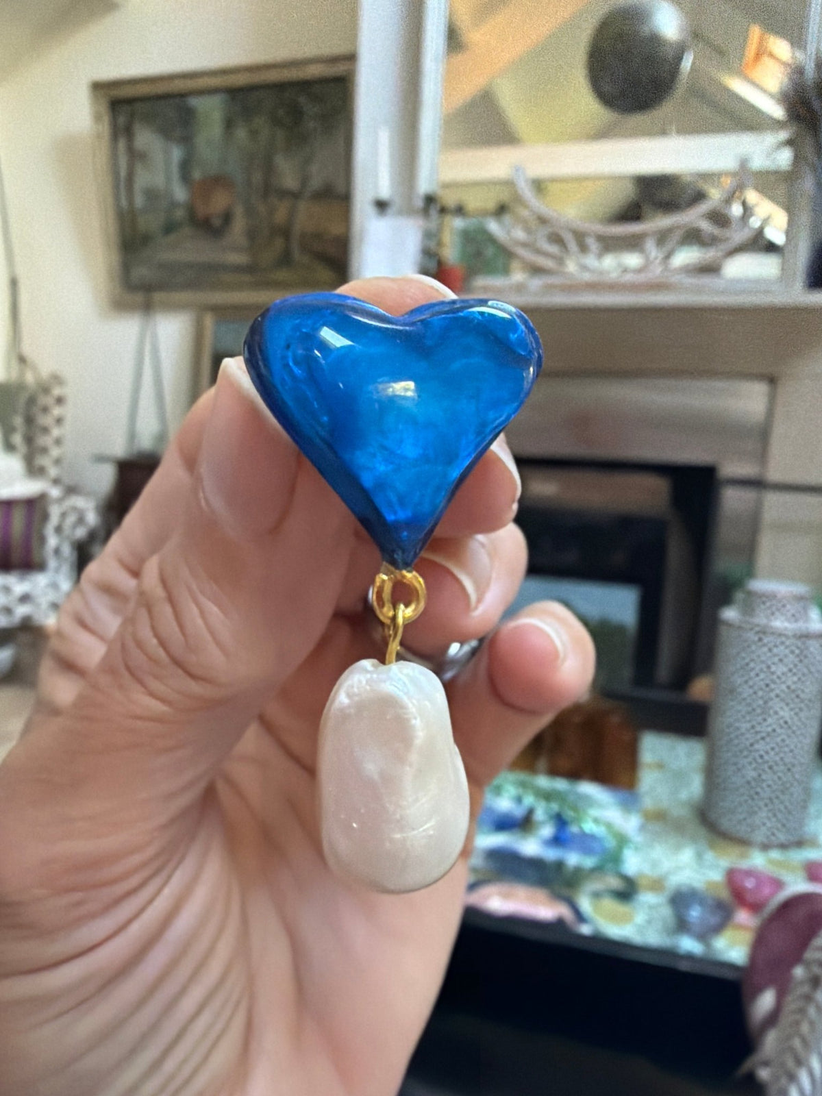 post earrings "Richarde” heart blue - Natalia Willmott