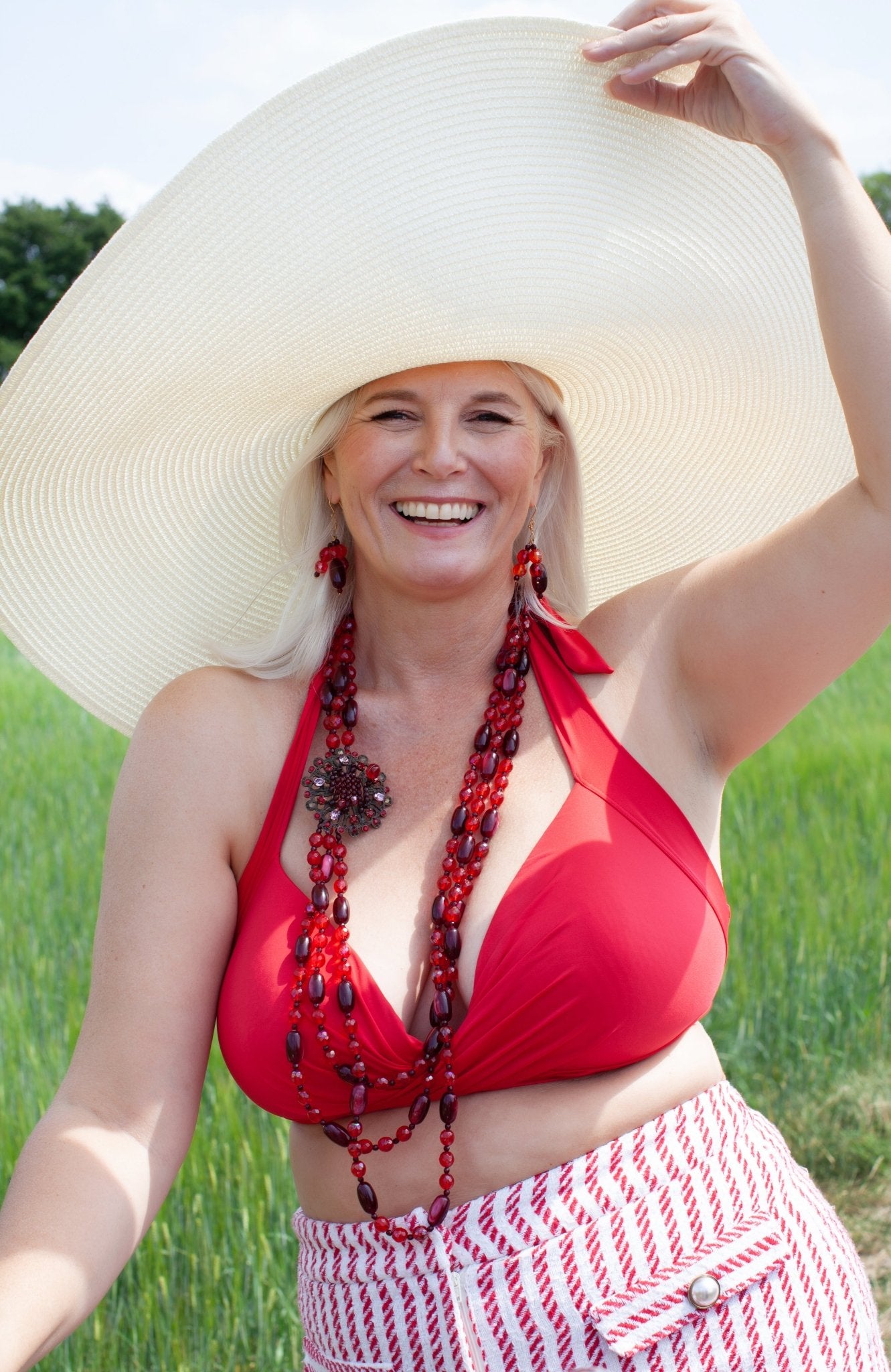 Red delight beaded Bohemian style vintage necklace and earrings - Natalia Willmott