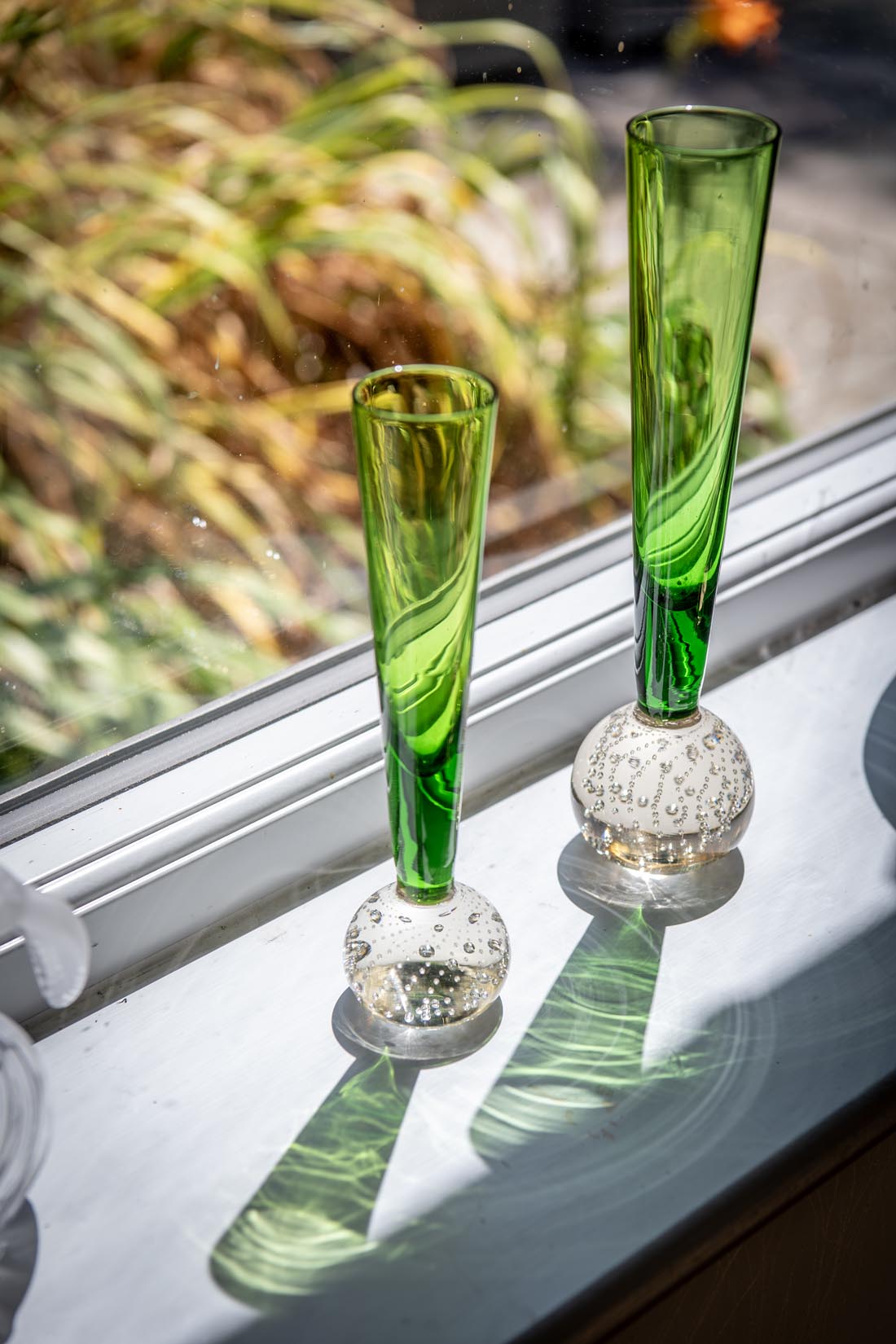 Set of 2 green mid-century bud vases - Natalia Willmott