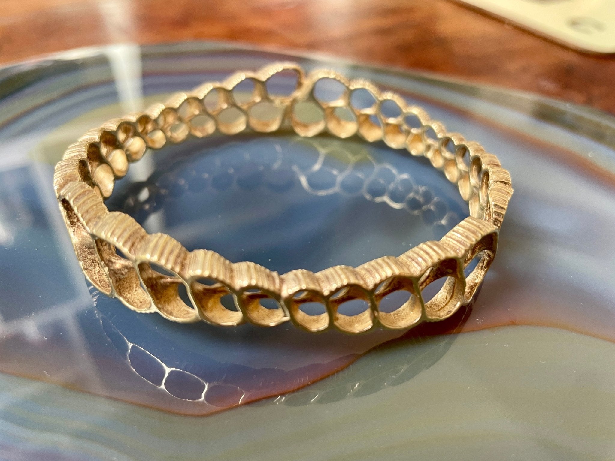 shell bracelet by Catherine Weizman - Natalia Willmott