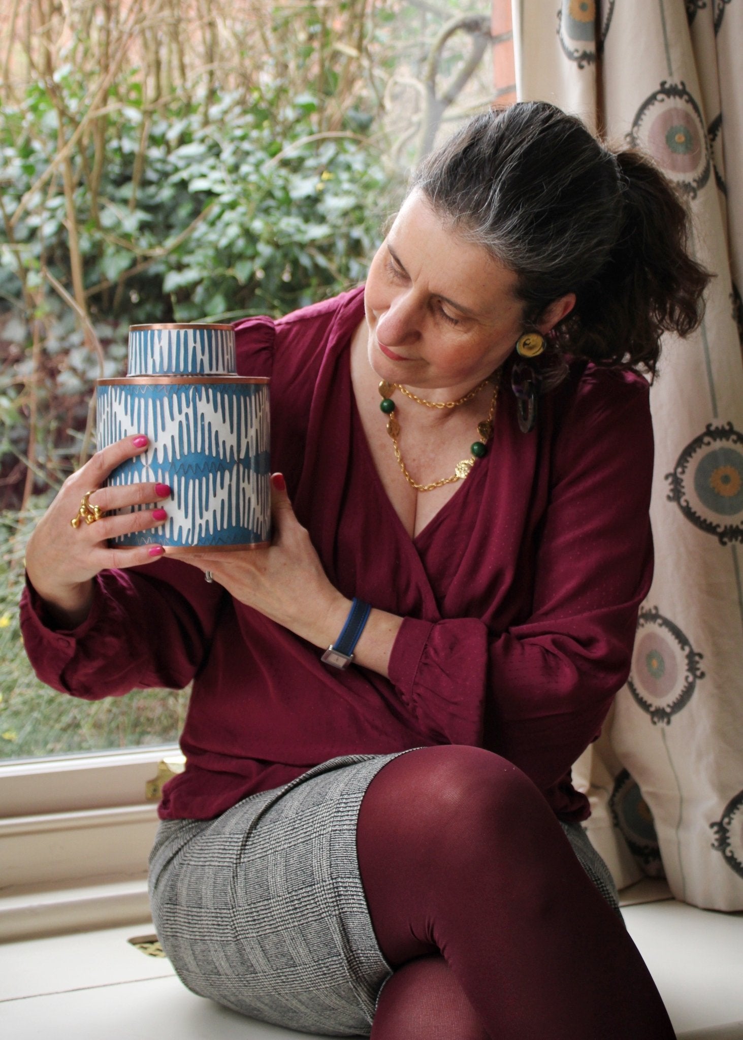 Short cloisonné tea jar serene blue - Natalia Willmott