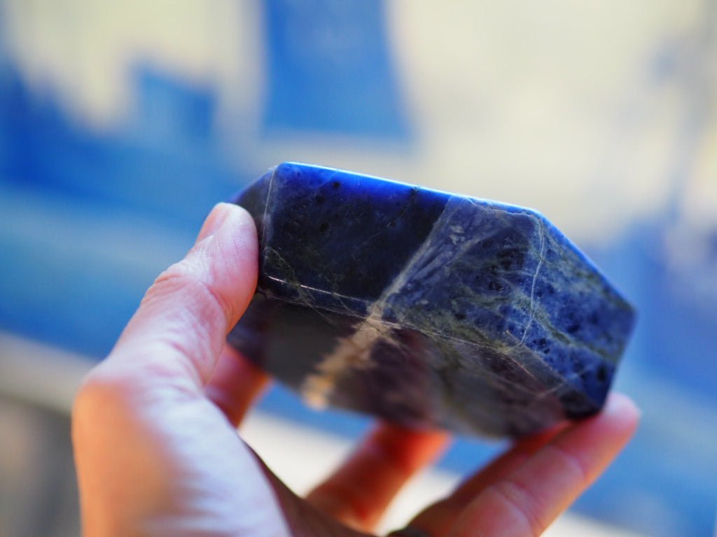 Sodalite polished hexagonal dish - Natalia Willmott