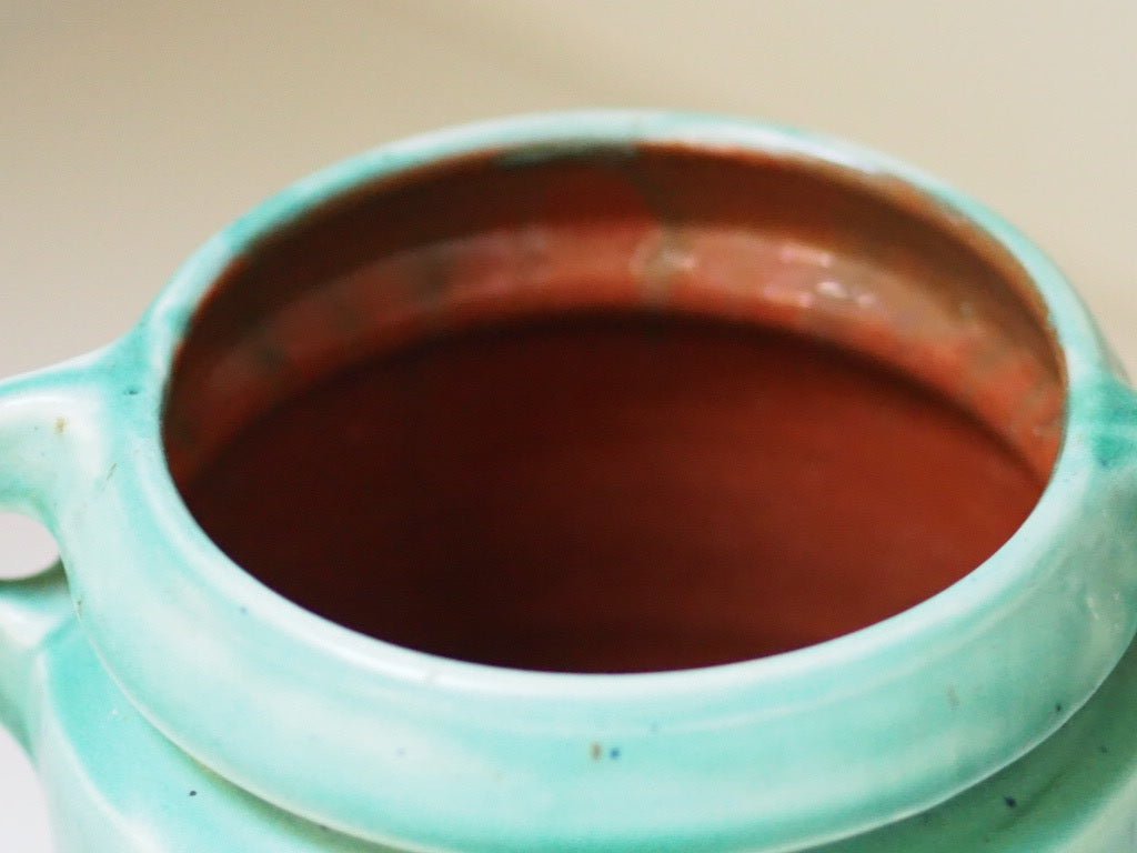Vintage earthenware and green glaze pot with handles by C.H Brannam & Sons Ltd - Natalia Willmott