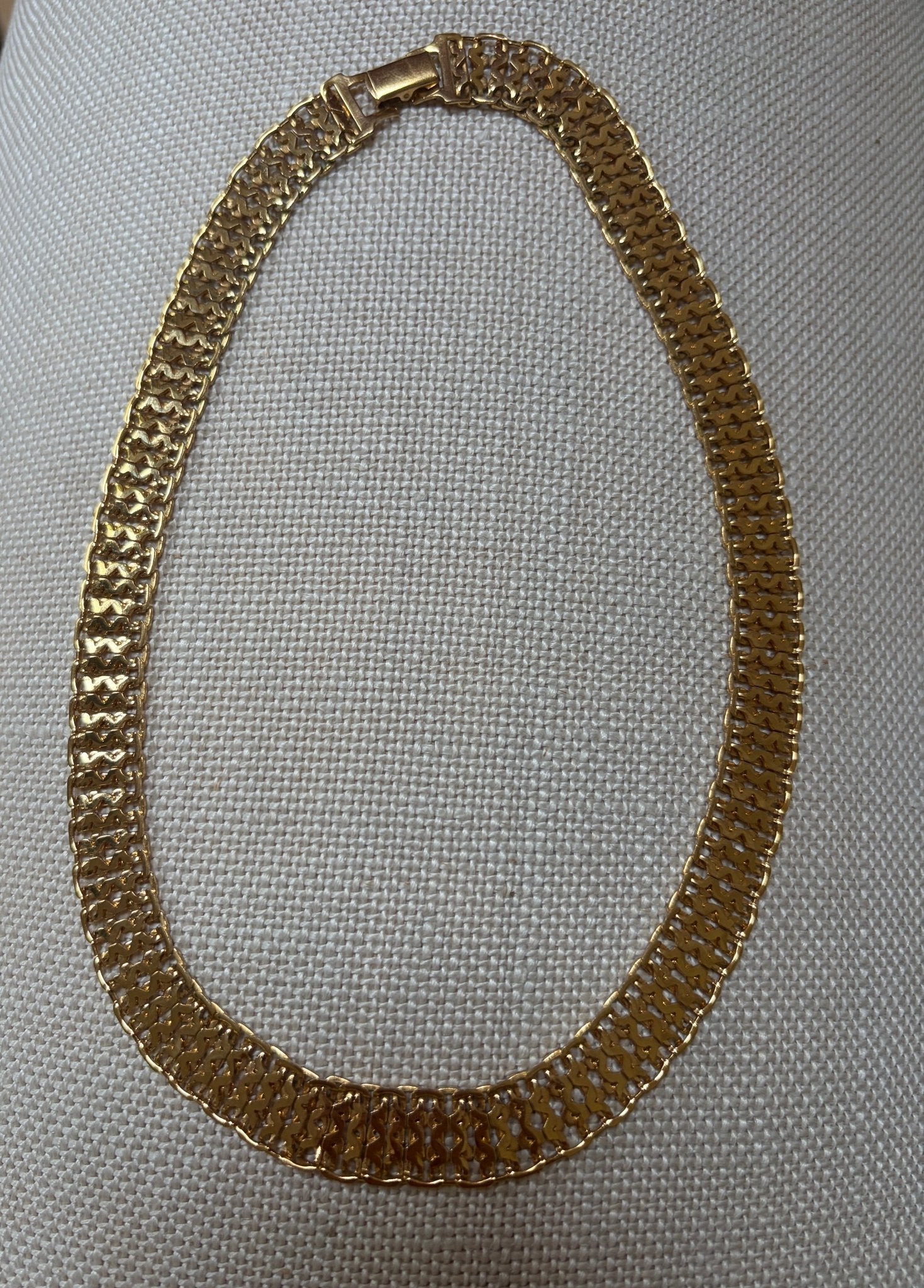 Vintage Flat Woven Gold Plated Collar Necklace by Monet - Natalia Willmott