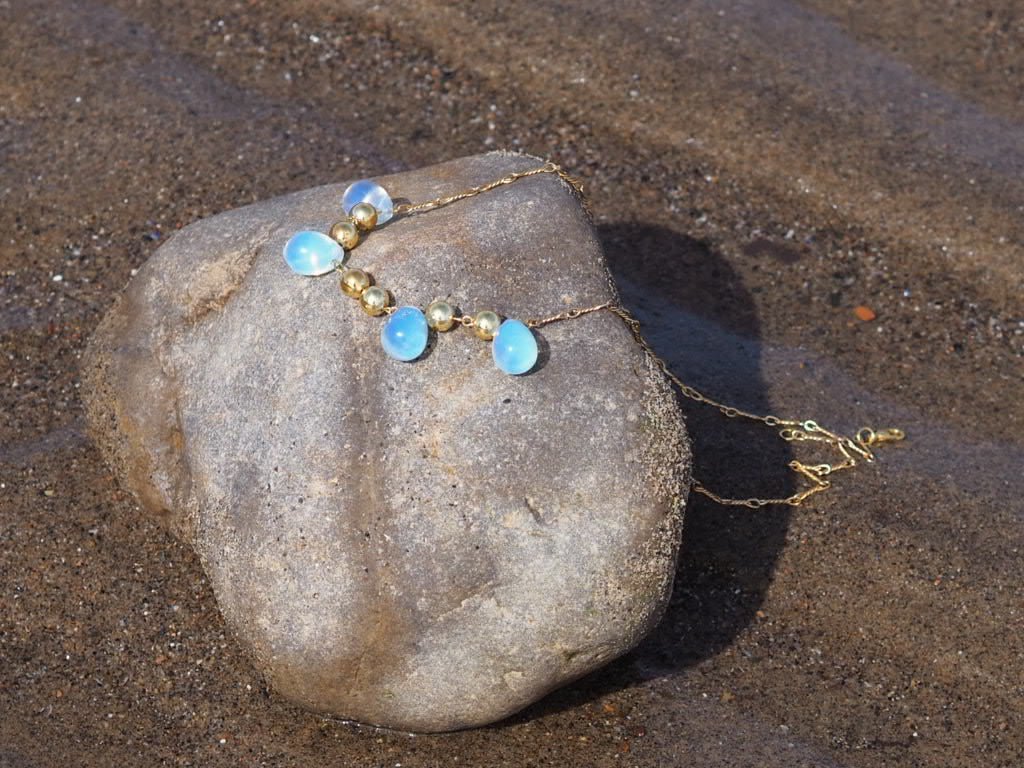 Vintage glass “opaline” beads earrings and necklace - Natalia Willmott