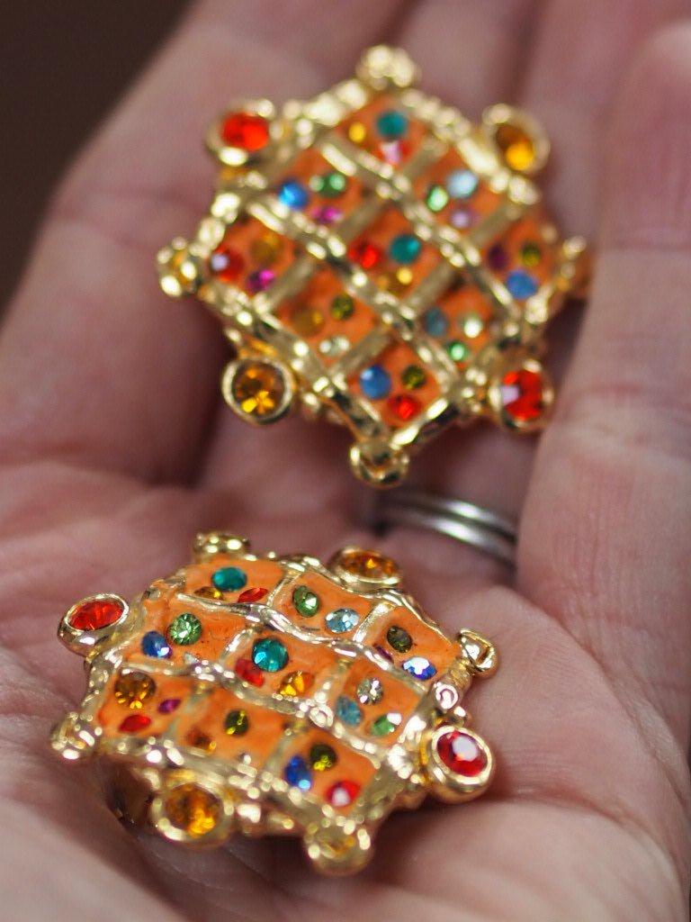 Vintage "lattice ” orange clip on earrings - Natalia Willmott
