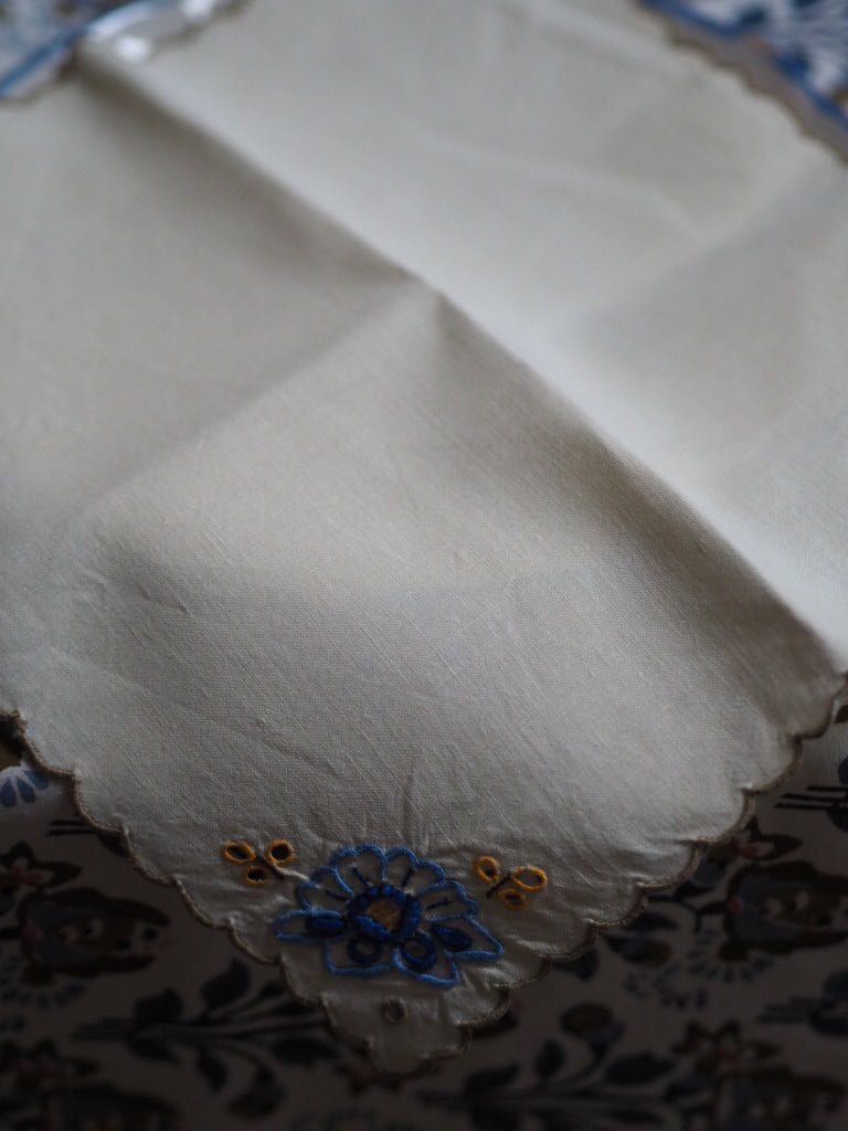 Vintage napkins - Natalia Willmott