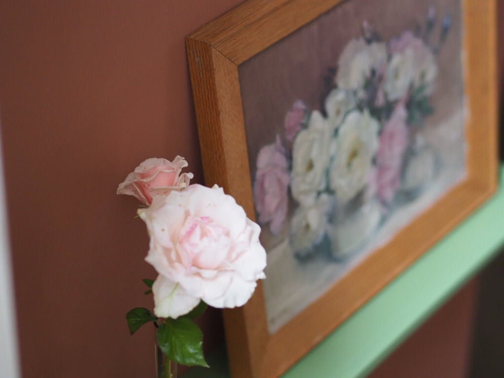 Vintage oil painting of roses by Stella Carton-Kelly - Natalia Willmott