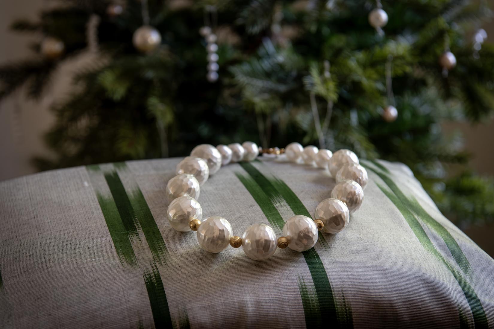 Vintage Pearlised lucite necklace - Natalia Willmott