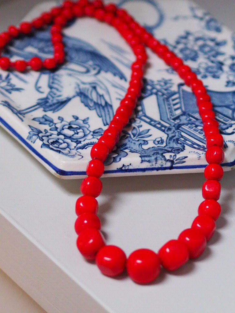 Vintage red beaded necklace - Natalia Willmott