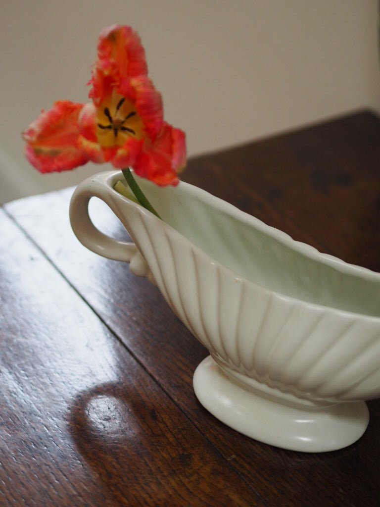 Vintage Ribbed mantle vase by Arthur Wood - Natalia Willmott