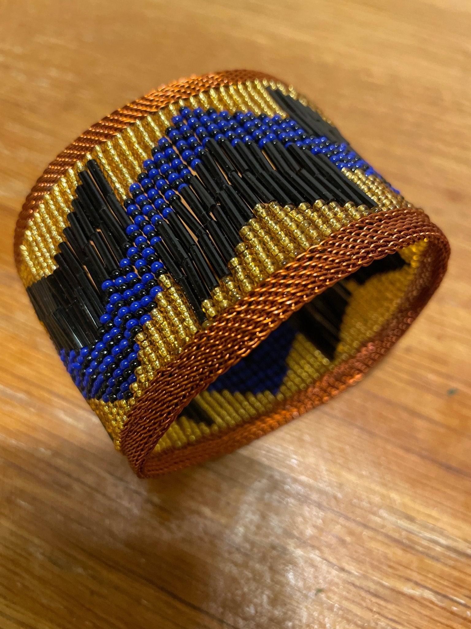 Woven copper and glass beads bracelet medium - Natalia Willmott